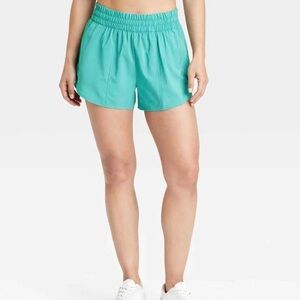 All In Motion Women's Active Mid Rise Woven Run Shorts MEDIUM 3" Teal Green